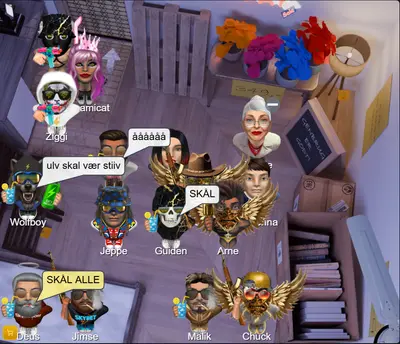 Avatarer samlet til fælles unboxing af sjældne ting i Skyskrabers chatrum – gratis online chat med events og samlerobjekter